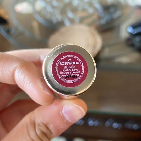 BRAND NEW-BECCA Ultimate Lipstick Love - Rosewood - Picture 5 of 5